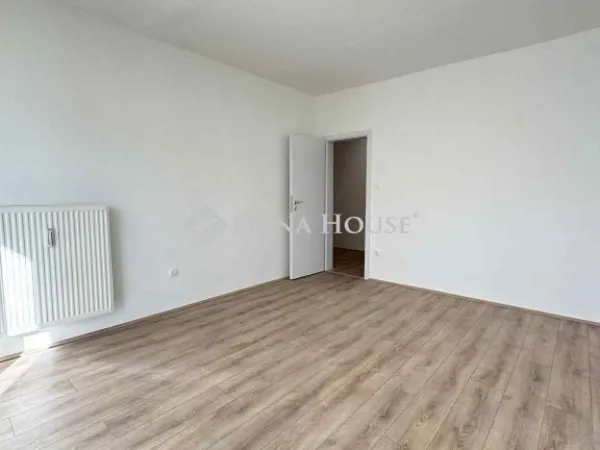 Eladó lakás Pécs 52 nm