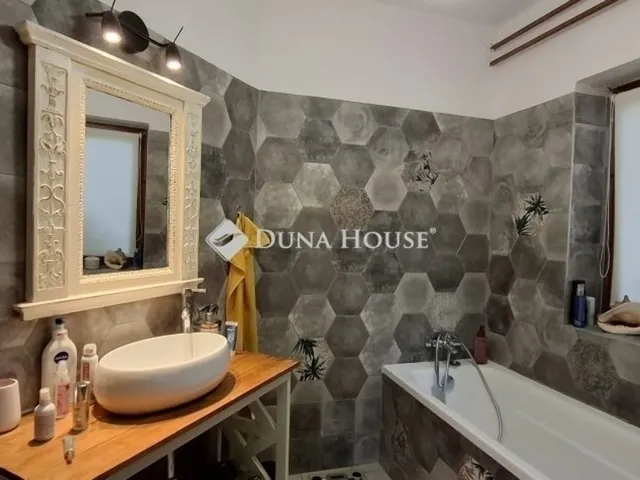 Eladó ház Pogány 129 nm