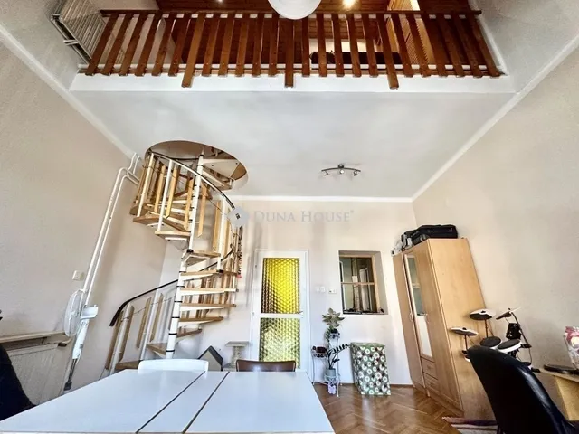 Eladó lakás Pécs 61 nm