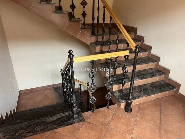 Eladó lakás Pécs 85 nm