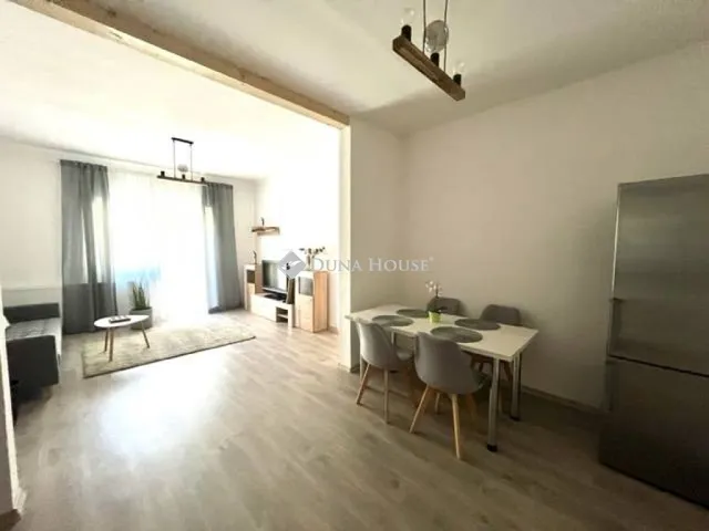 Eladó ház Pécs 65 nm