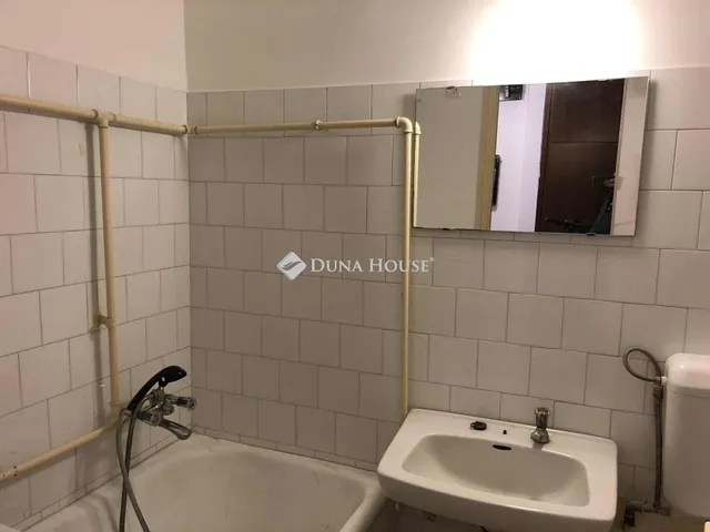 Eladó lakás Pécs 43 nm