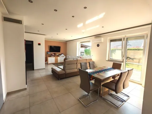 Eladó ház Kozármisleny 90 nm