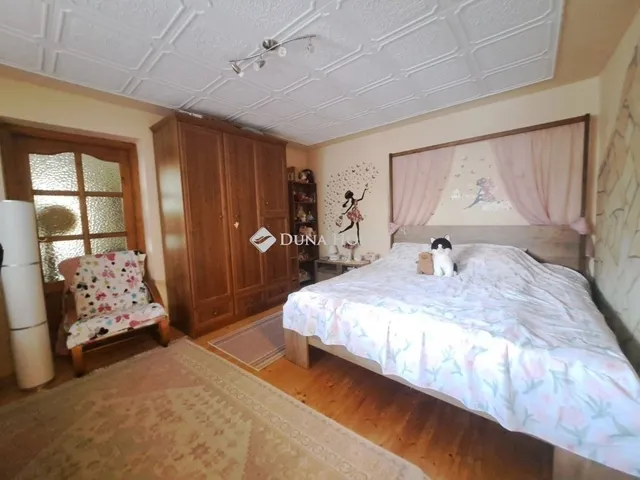 Eladó ház Nagyharsány 190 nm