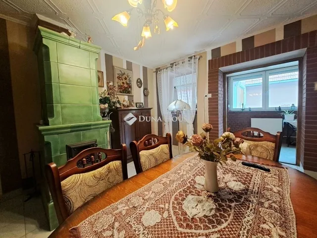 Eladó ház Nagyharsány 190 nm