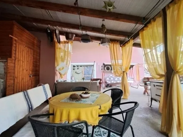 Eladó ház Nagyharsány 190 nm