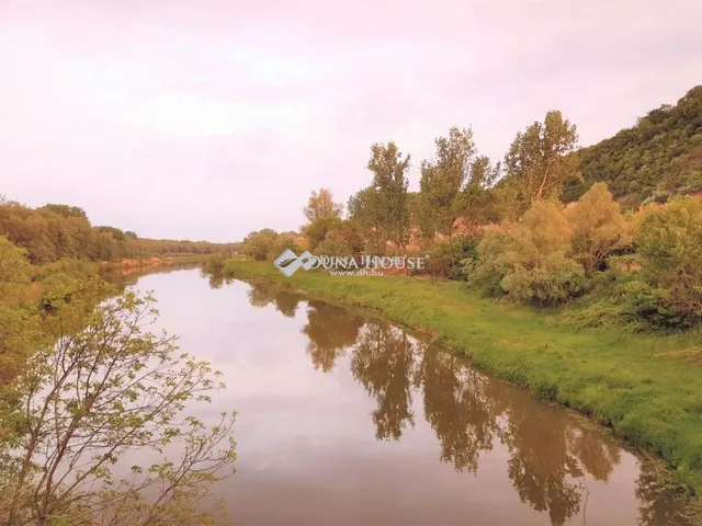 Eladó üdülő és hétvégi ház Báta 117 nm