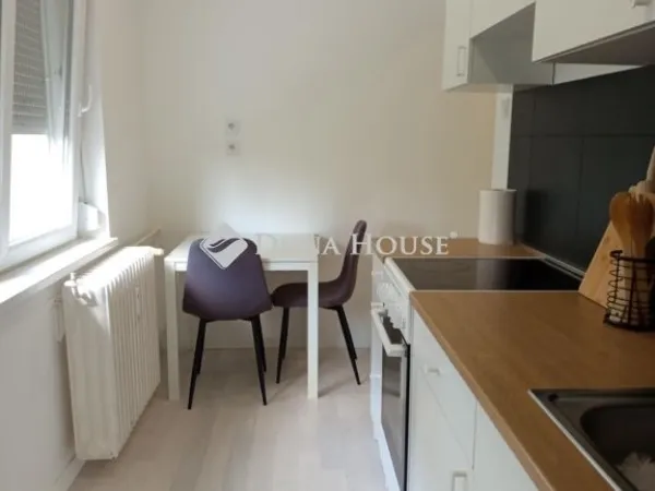 Eladó lakás Komló 51 nm