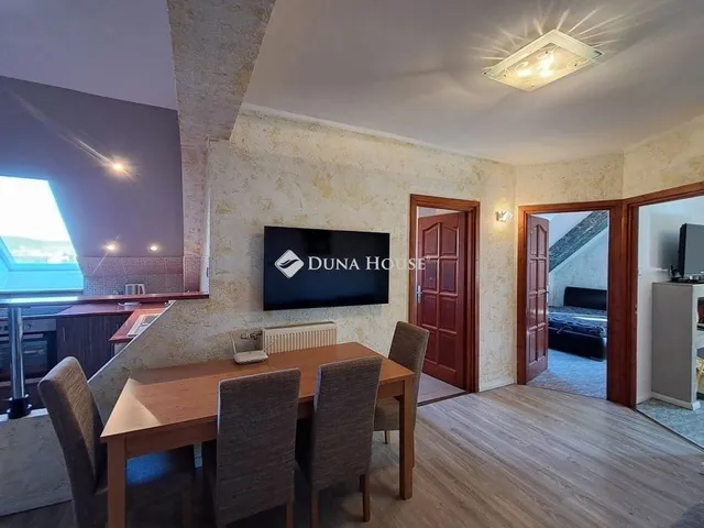 Eladó lakás Pécs 70 nm