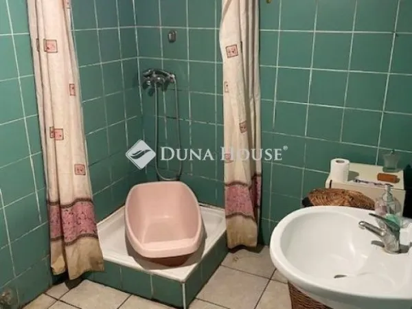 Eladó ház Egyházaskozár 79 nm