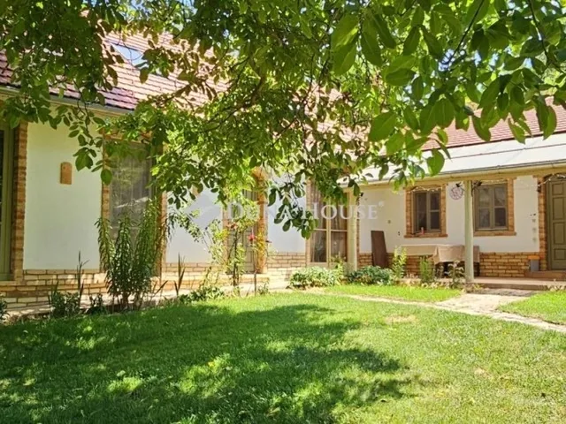 Eladó mezőgazdasági ingatlan Egerág 178 nm