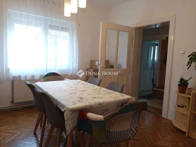 Eladó ház Komló 60 nm