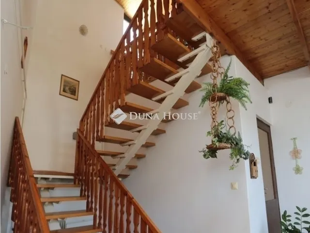 Eladó ház Pécs 200 nm