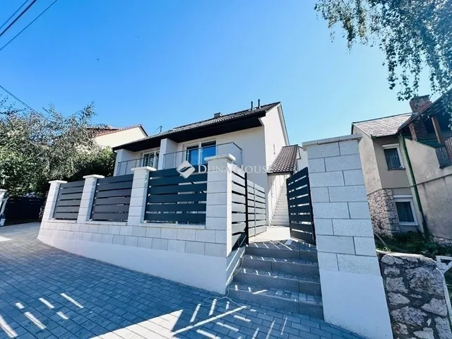 Eladó lakás Pécs 92 nm