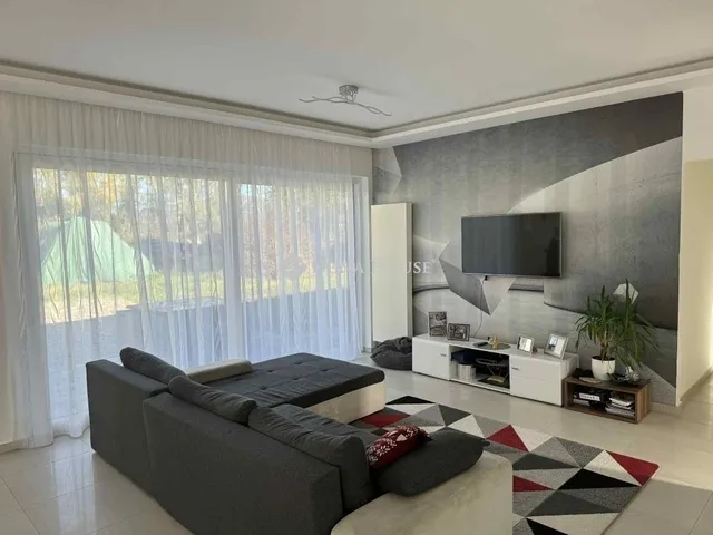 Eladó ház Harkány 181 nm