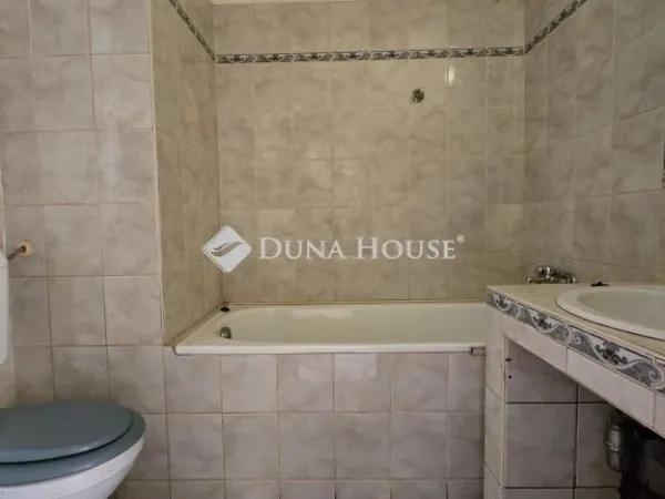 Eladó lakás Pécs 27 nm