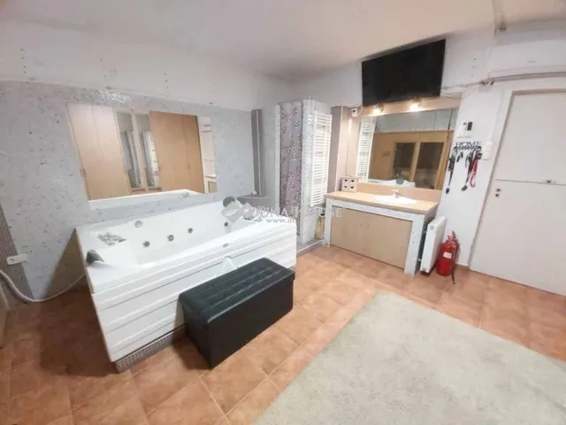 Eladó ház Pécs 180 nm