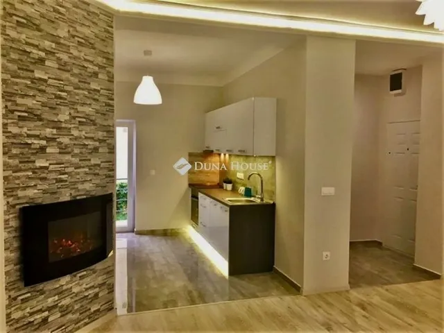 Eladó lakás Pécs 89 nm