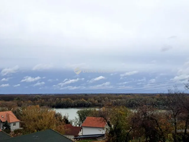 Eladó üdülő és hétvégi ház Bár 55 nm