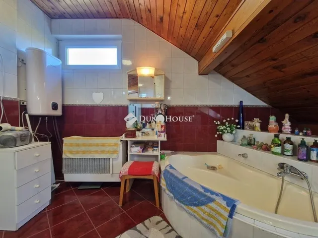 Eladó ház Baja 210 nm