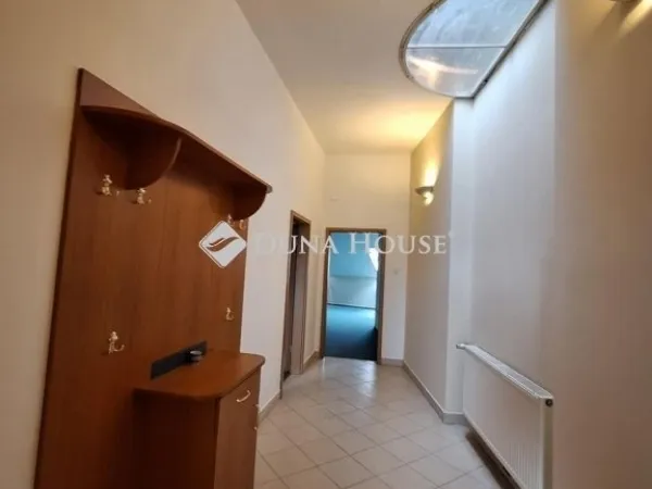 Eladó ház Villány 270 nm