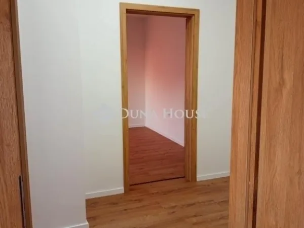 Eladó lakás Pécs 39 nm