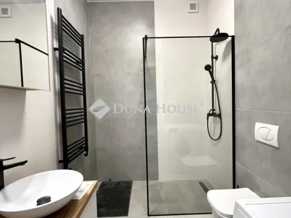 Eladó lakás Pécs 53 nm