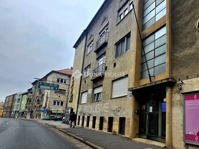 Eladó lakás Pécs 21 nm