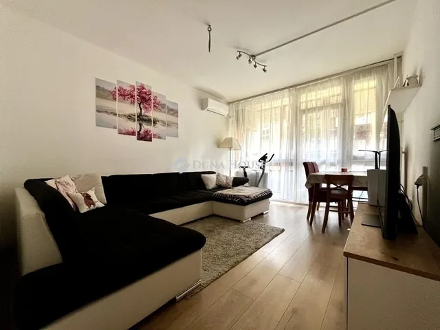 Eladó lakás Pécs 64 nm