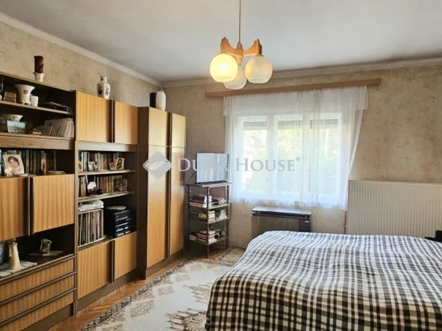 Eladó ház Bogád 179 nm