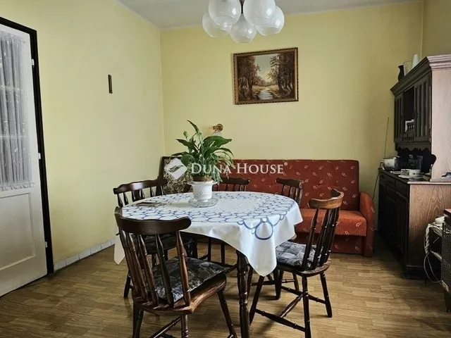 Eladó ház Bogád 179 nm