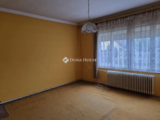Eladó ház Dávod 130 nm
