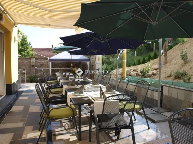 Eladó ház Dunaszekcső 265 nm