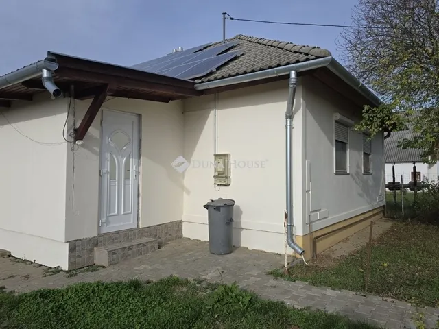Eladó ház Görcsöny 100 nm