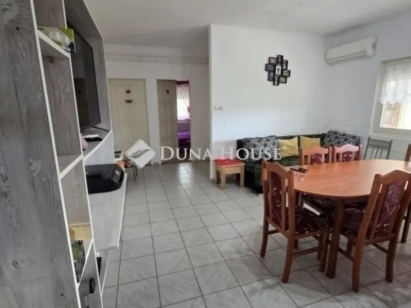 Eladó ház Görcsöny 100 nm