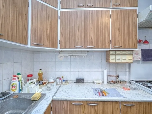 Eladó lakás Pécs 92 nm