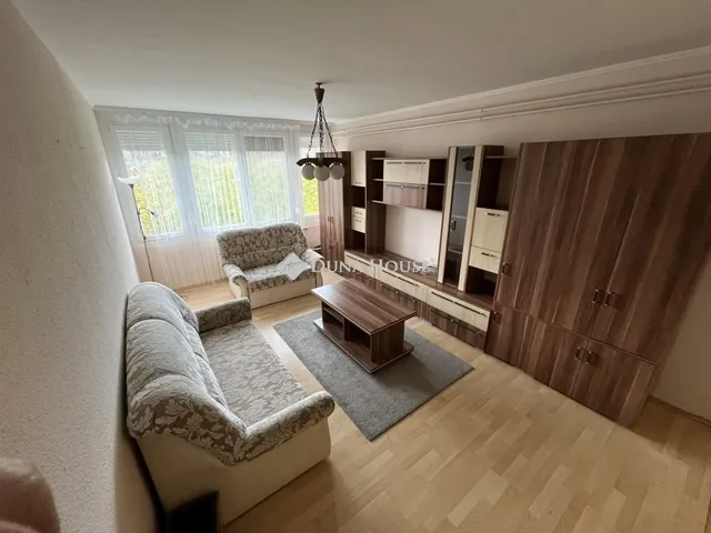 Eladó lakás Szekszárd 68 nm