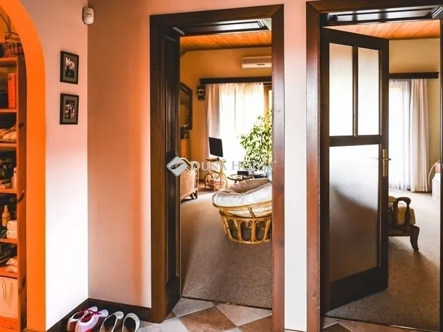 Eladó ház Pécs 300 nm