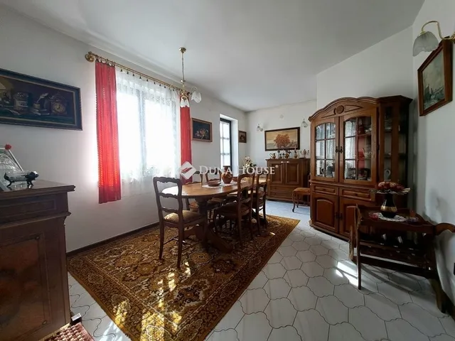 Eladó ház Bóly 250 nm