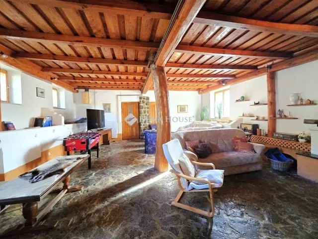 Eladó ház Orfű 300 nm