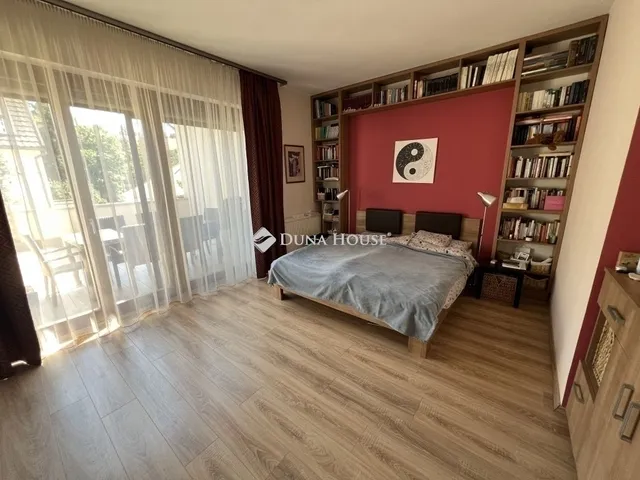 Eladó ház Pécs 209 nm