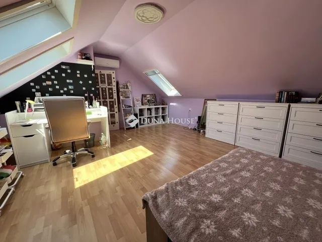 Eladó ház Pécs 209 nm