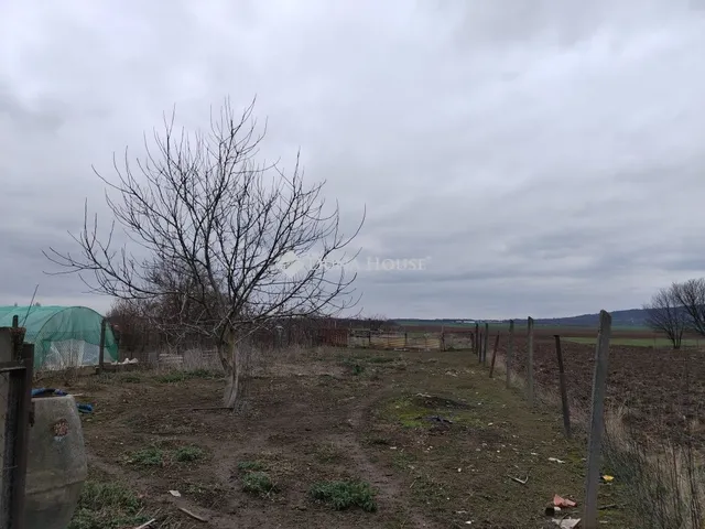 Eladó ház Garé 76 nm