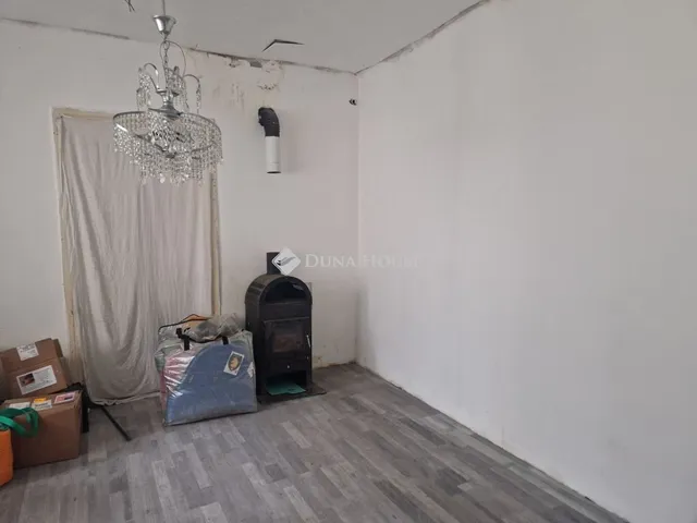 Eladó ház Garé 76 nm