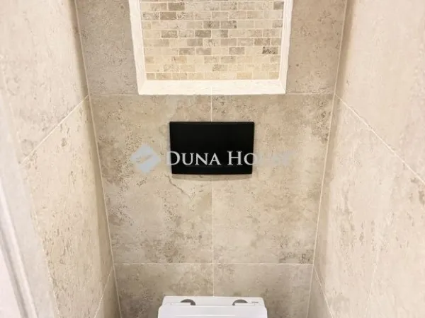 Eladó lakás Pécs 78 nm