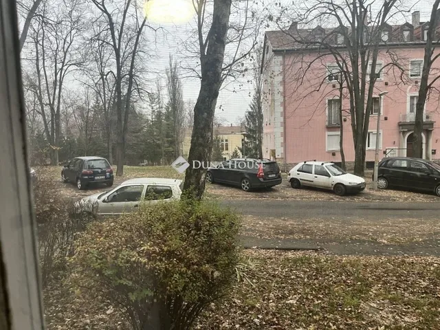 Eladó lakás Pécs 35 nm