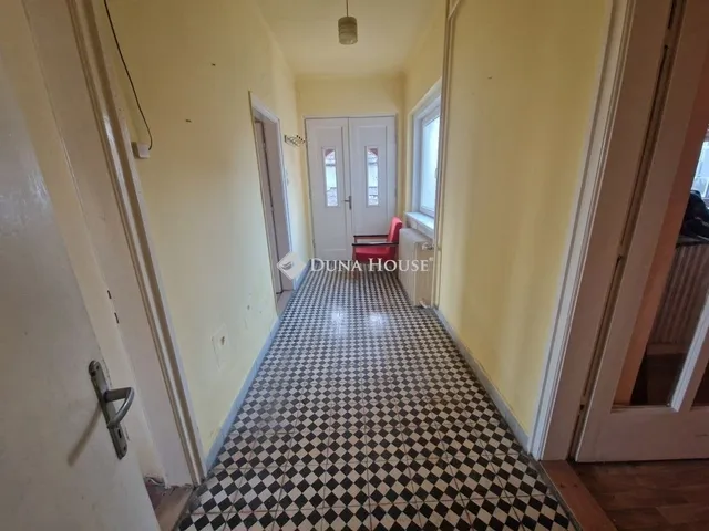 Eladó ház Lánycsók 96 nm