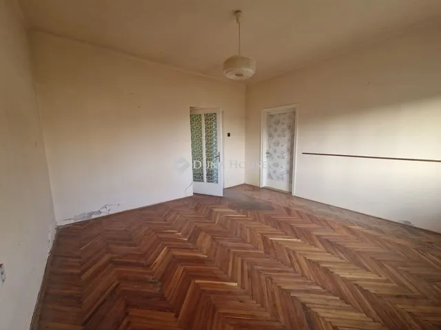 Eladó ház Lánycsók 96 nm