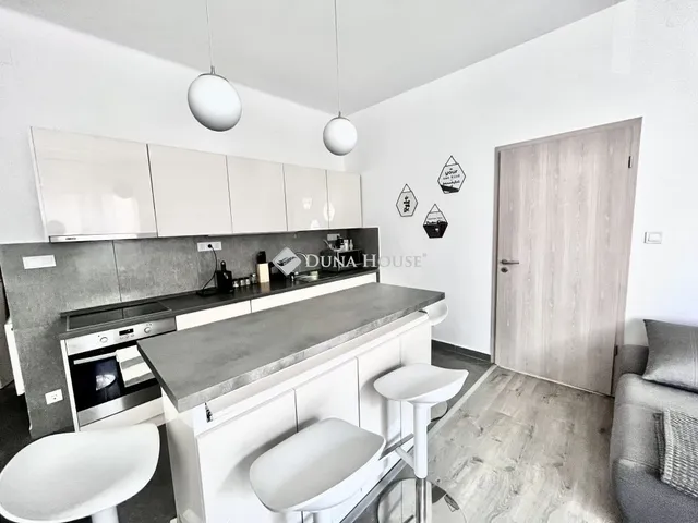 Eladó lakás Pécs 54 nm