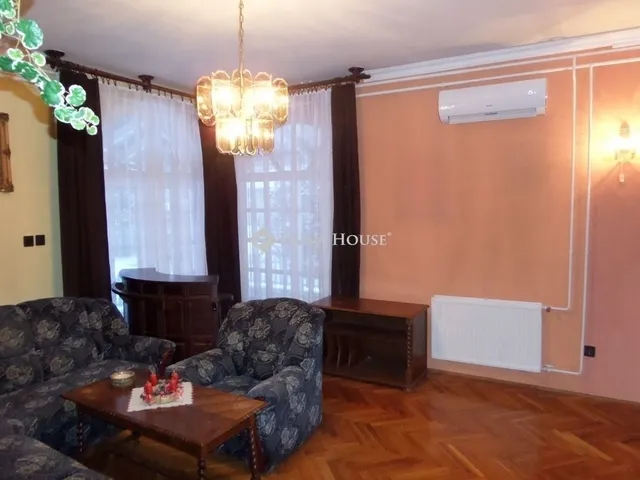 Eladó ház Szentlőrinc 181 nm